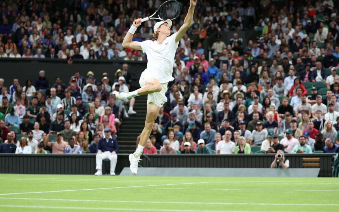 Sinner agli ottavi a Wimbledon, avanza Berrettini