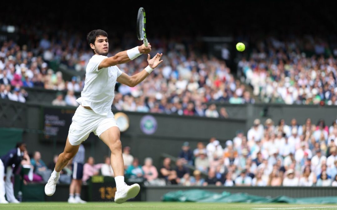 Alcaraz trionfa a Wimbledon, Djokovic ko in 5 set