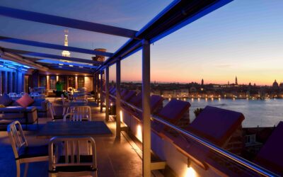 Halloween a Venezia allo skyline Rooftop Bar dell’Hilton Molino Stucky Venice.