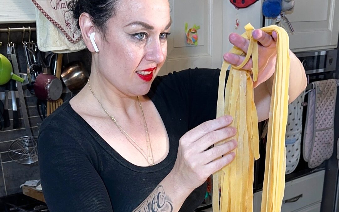 Alessandra Fontana, le mani in pasta e il cuore nel web